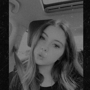 Meet your Posher, Kyra